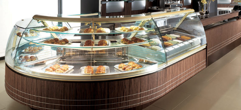 Tips for Selecting the Right Jewelry Style Refrigerated Display Case